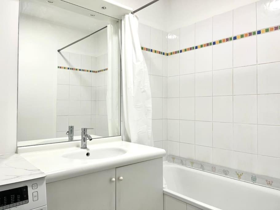 Appartement • Paris/Disney • 1 Min Gare Bussy-Saint-Georges Kültér fotó